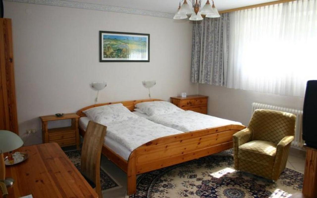 Pension Haus Zum Schlehenberg بايروث المظهر الخارجي الصورة